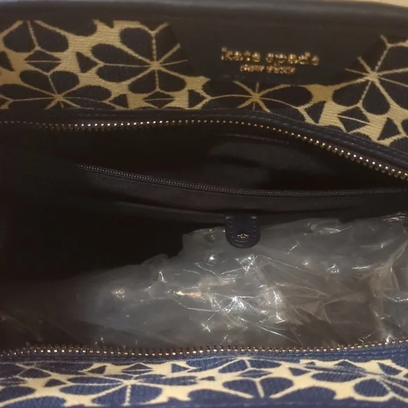 Kate Spade Market Medium Spade Flower Jacquard - Picture 3 of 4